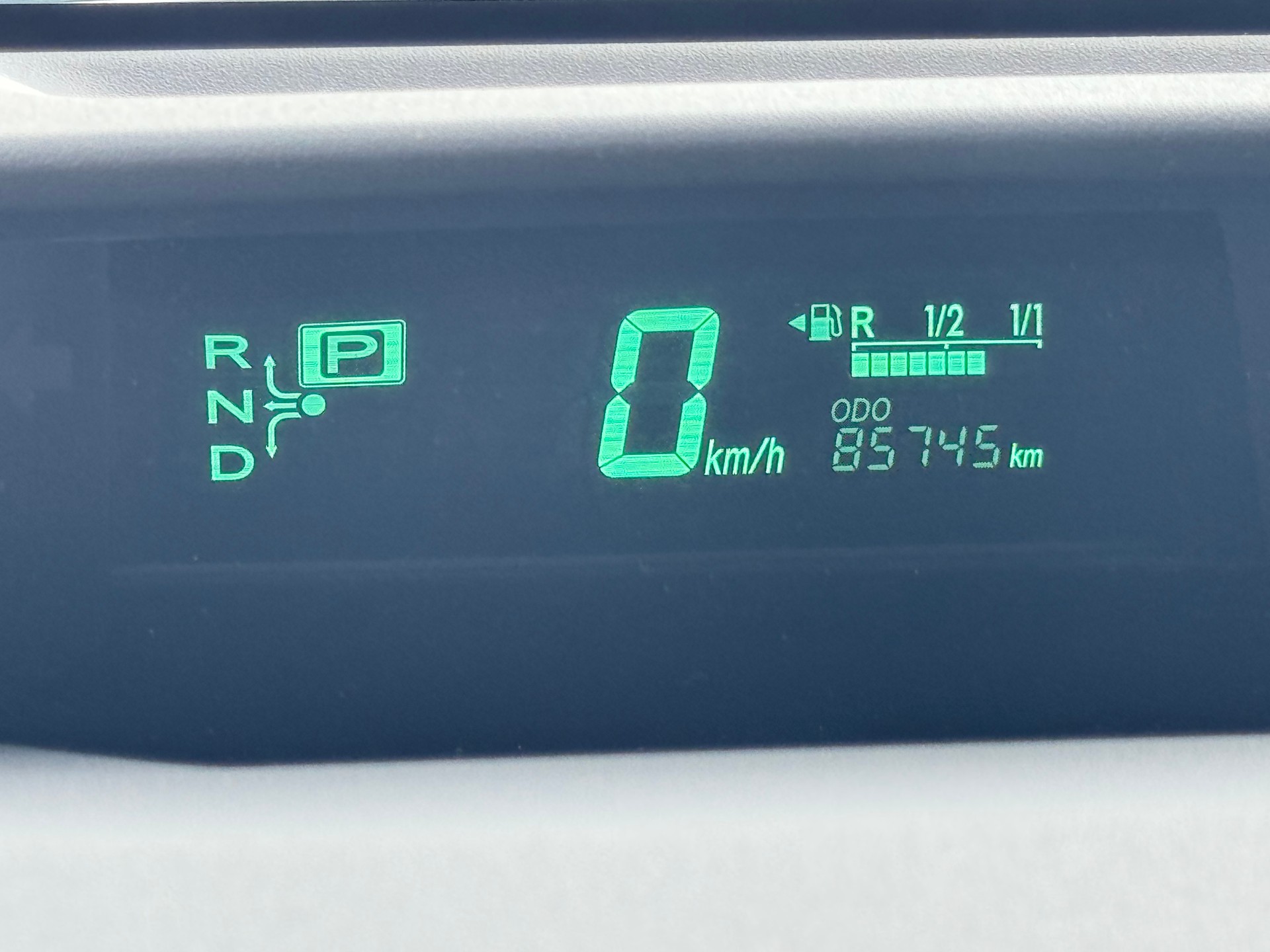 TOYOTA Prius 1.5 16V Hybrid-image-11