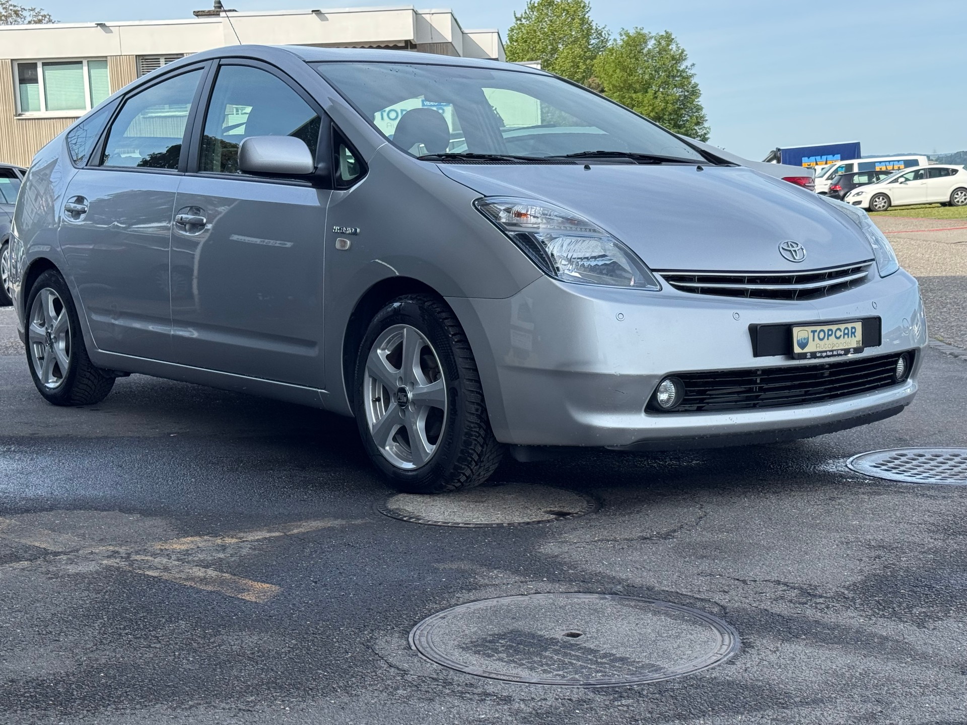 TOYOTA Prius 1.5 16V Hybrid-image-2