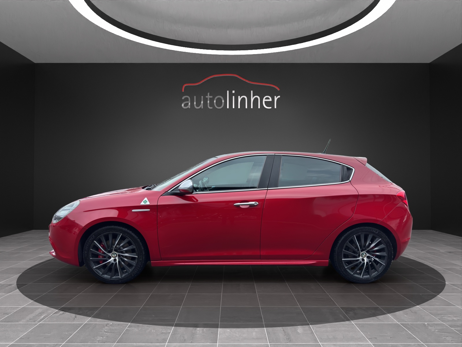 ALFA ROMEO Giulietta 1750 TBi Quadrifoglio Verde-showroom-element-1