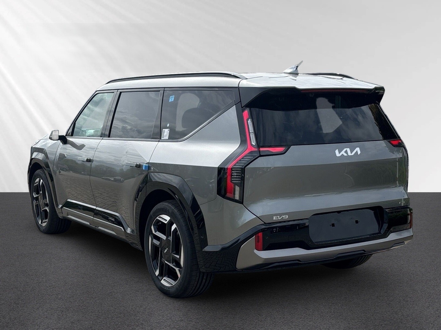 KIA EV9 99,8 kWh GT 4x4 7 Sitzer mit Sportpaket-showroom-element-3