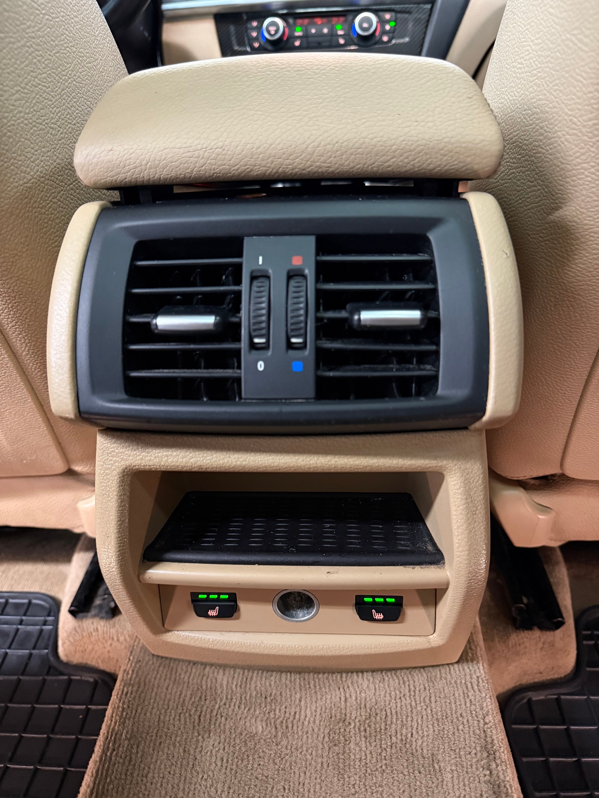 BMW X3 xDrive 35i Steptronic-image-13