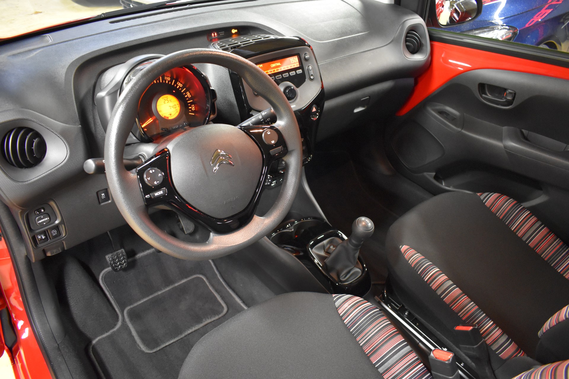 CITROEN C1 1.0 VTi Shine Stop&Start ***FaceLift Model 2021 - 72PS***-image-9