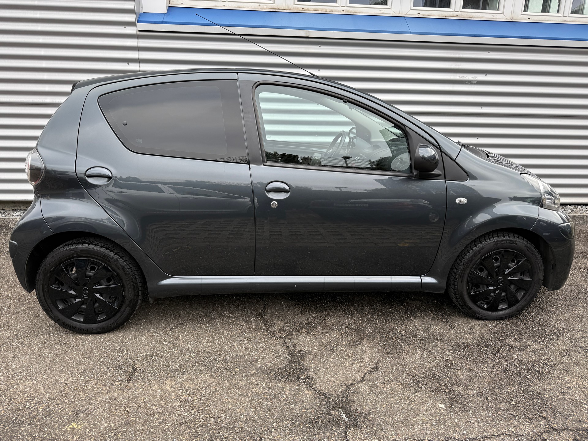TOYOTA Aygo 1.0 VVT-i Luna-image-14