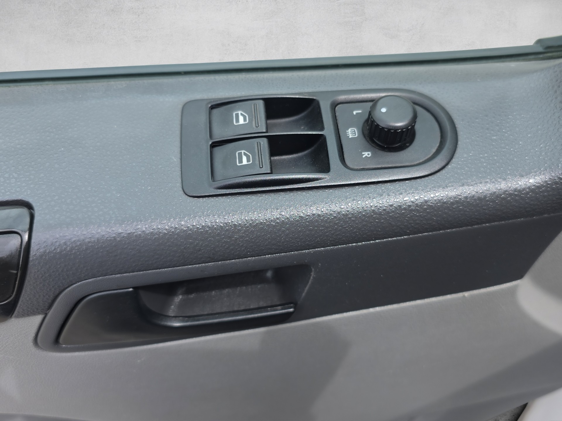 VW T5 2.0 TDI BMT 4Motion-image-10