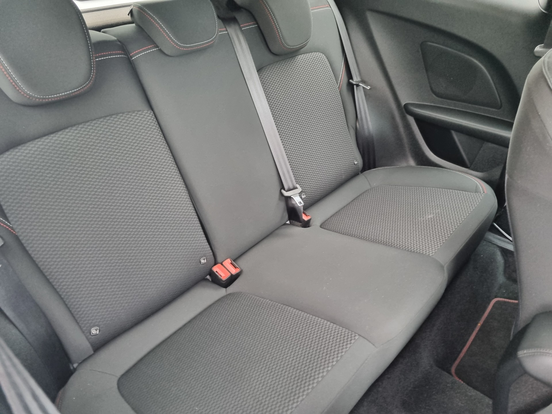 FORD Fiesta 1.0 SCTi Business-image-5
