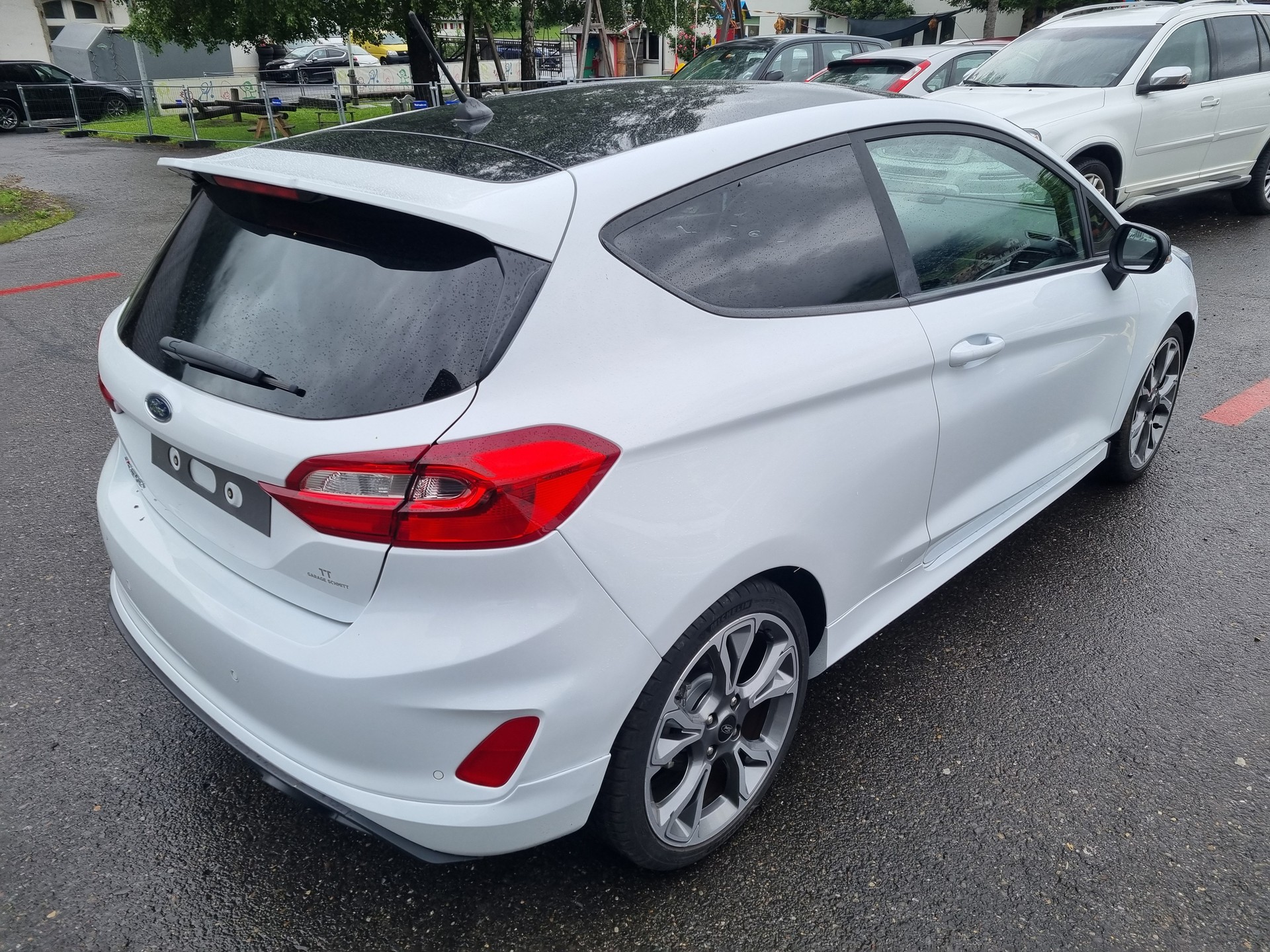 FORD Fiesta 1.0 SCTi Business-image-2