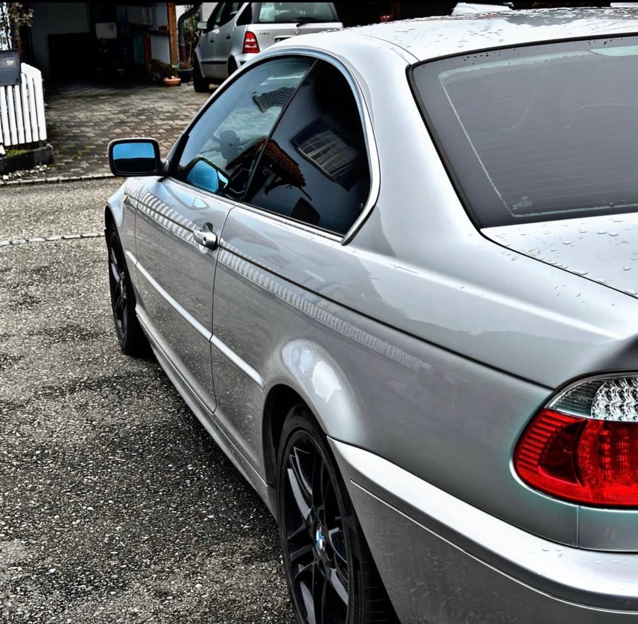 BMW 320Ci-image-2