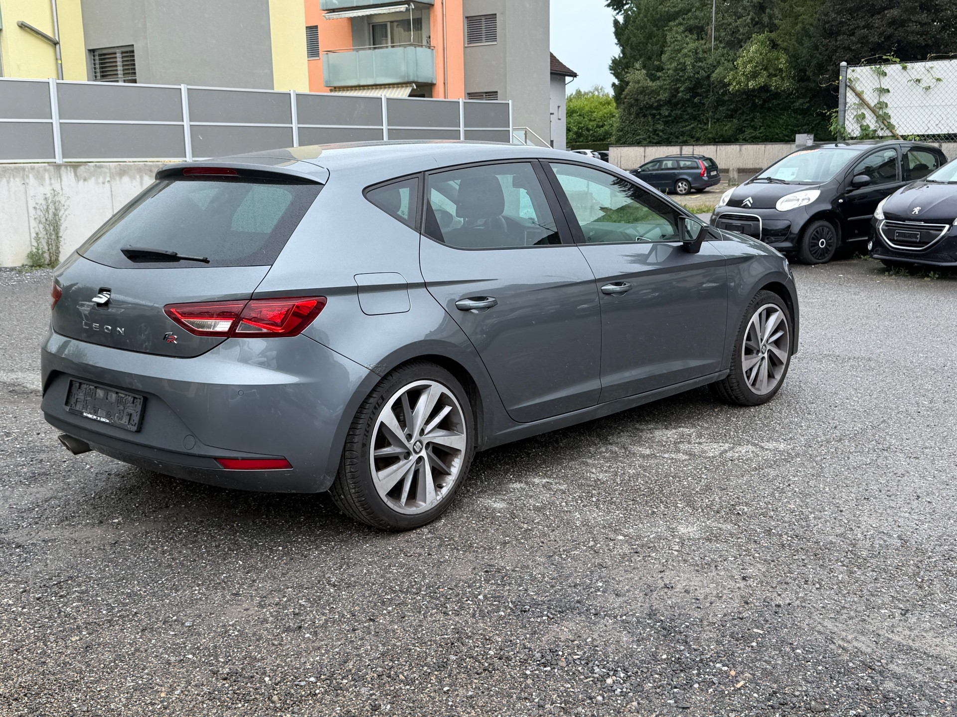 SEAT Leon 1.8 TSI FR DSG-image-10
