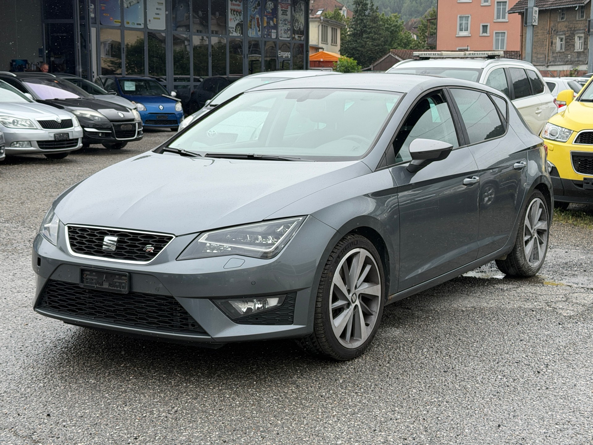 SEAT Leon 1.8 TSI FR DSG-image-1