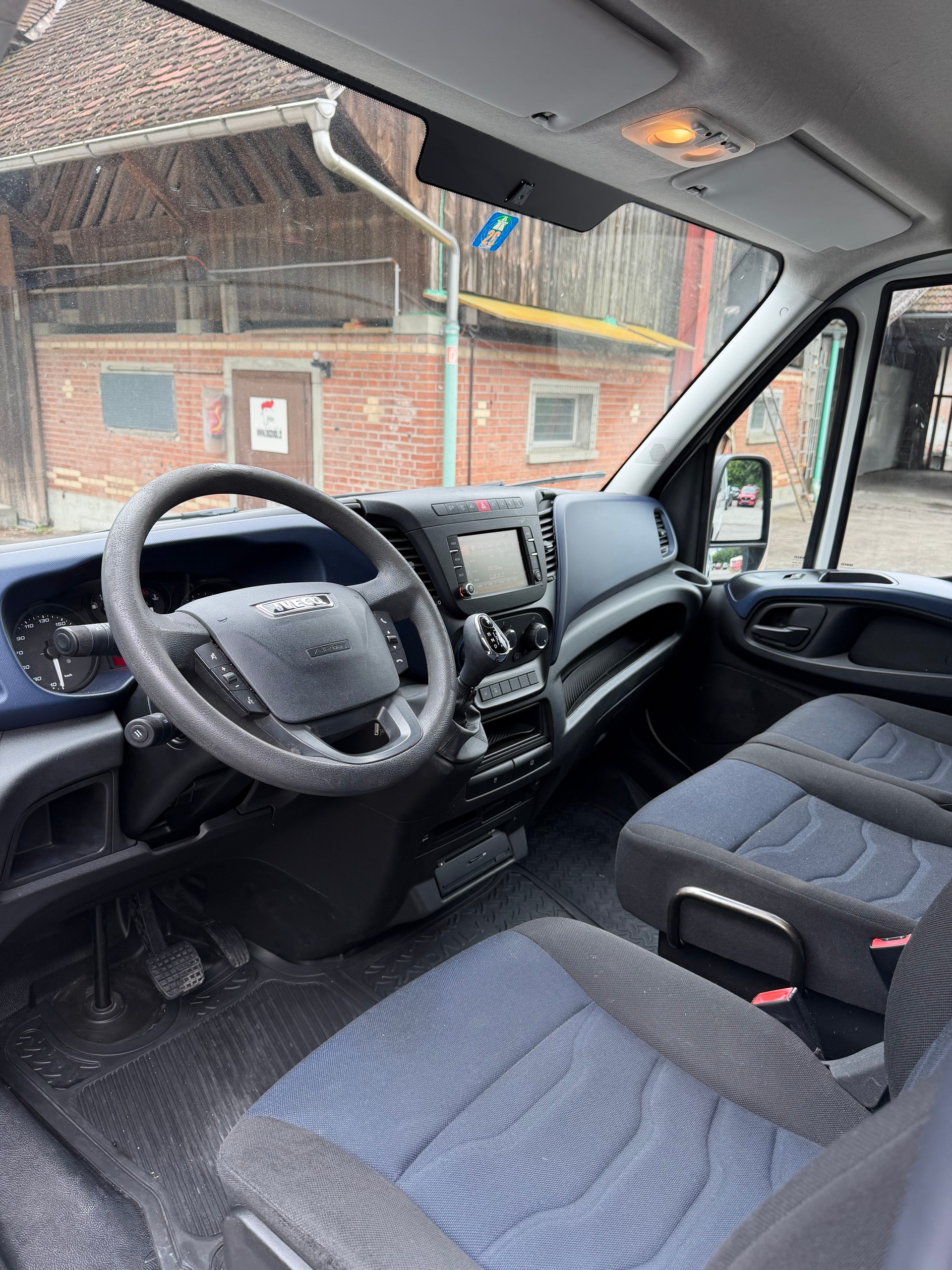 IVECO 35 S 21 A8 VL-image-8