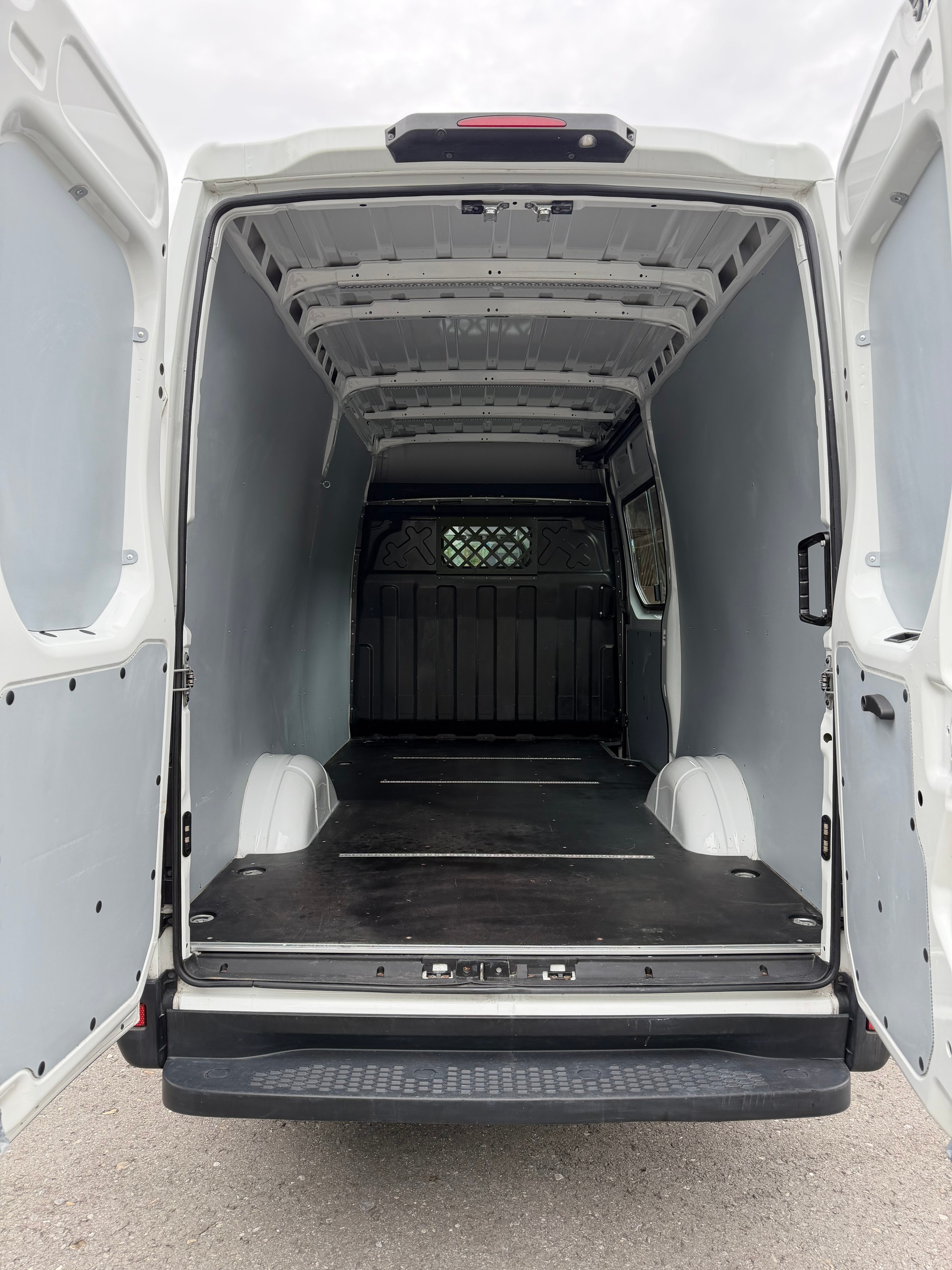 IVECO 35 S 21 A8 VL-image-6