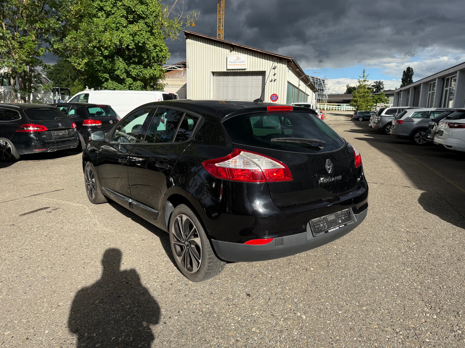 RENAULT Mégane 1.2 16V Turbo Bose EDC-showroom-element-2