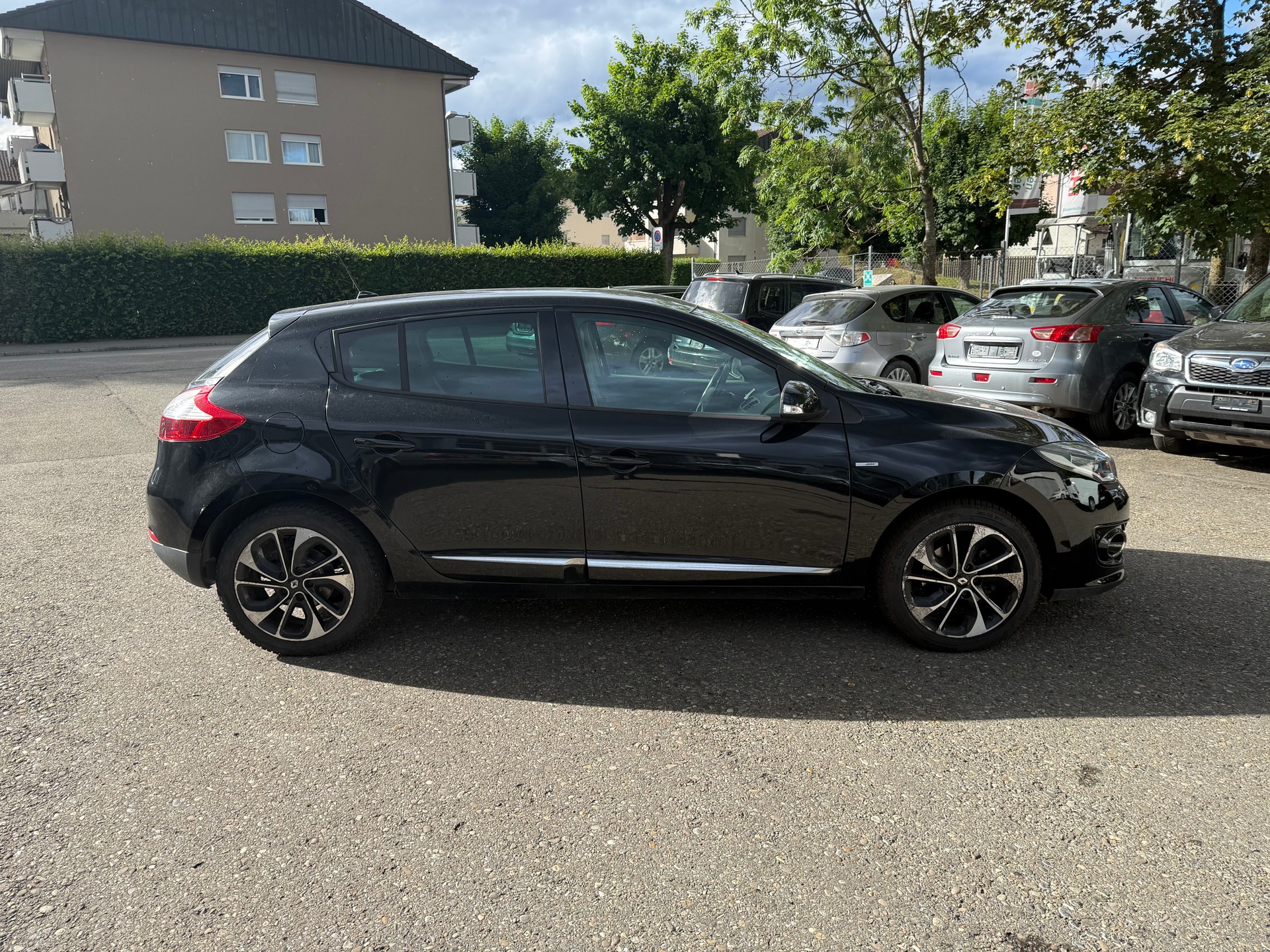 RENAULT Mégane 1.2 16V Turbo Bose EDC-image-4