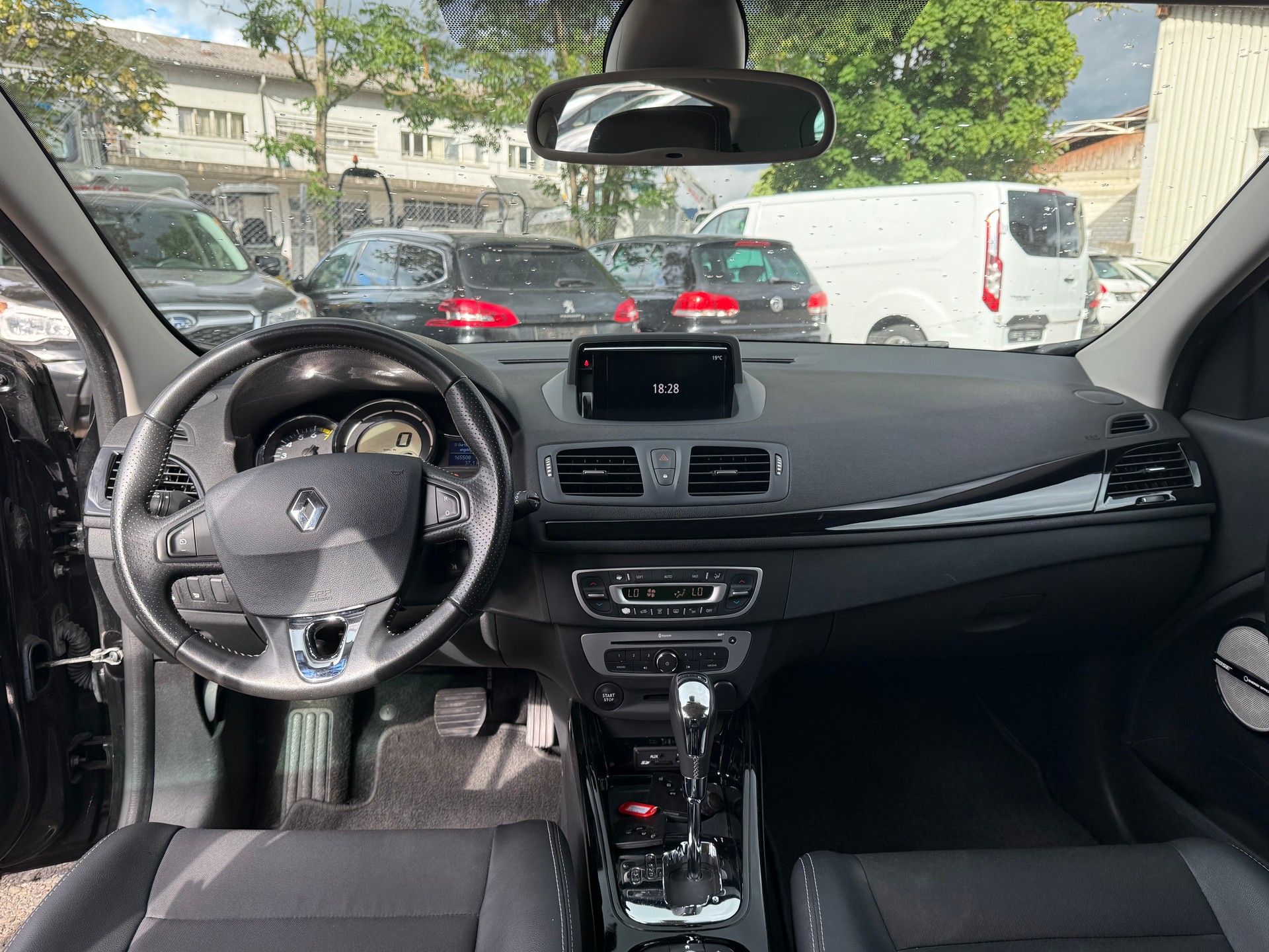 RENAULT Mégane 1.2 16V Turbo Bose EDC-image-5