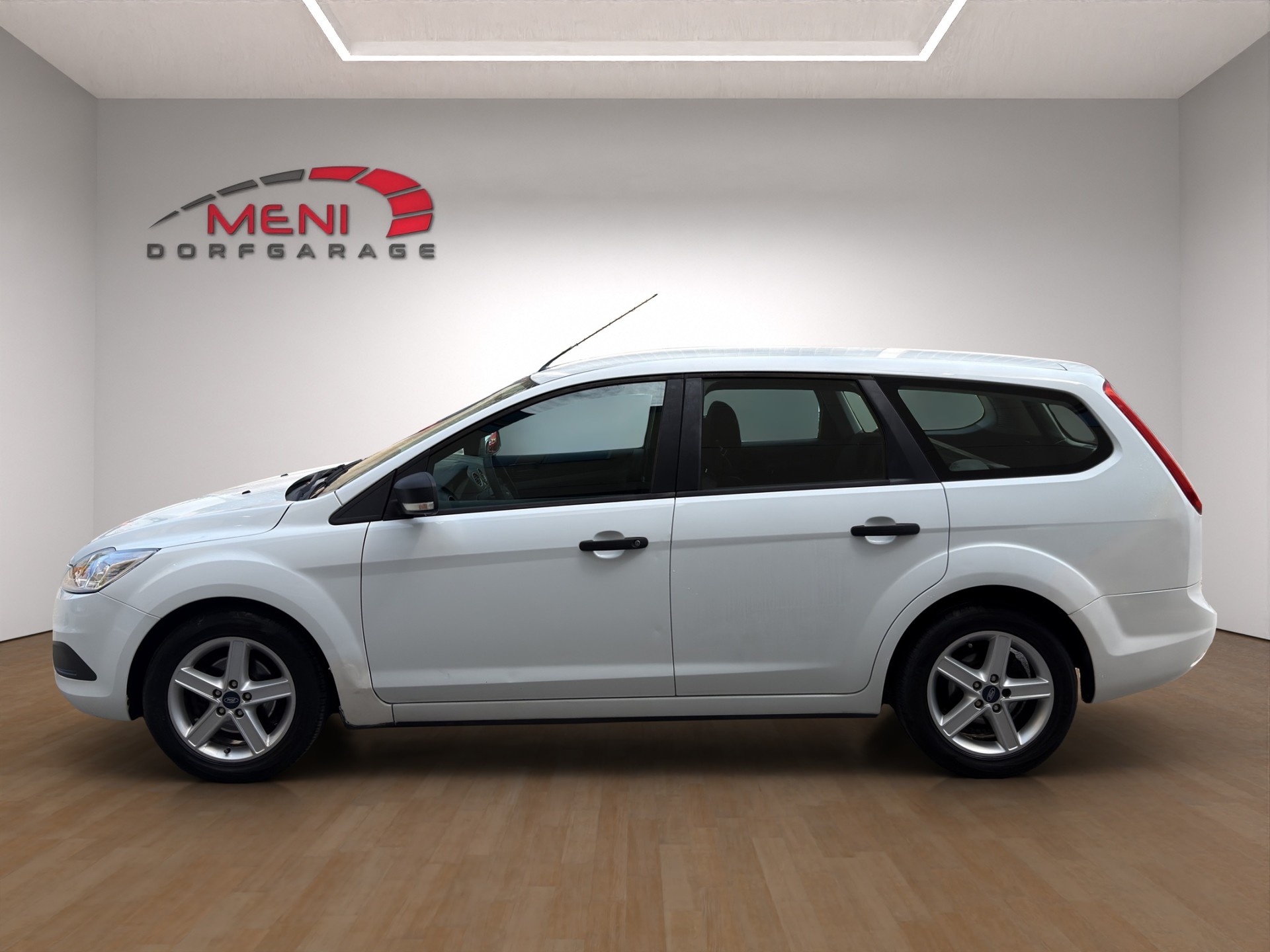FORD Focus 1.6 TDCi Ambiente-image-3