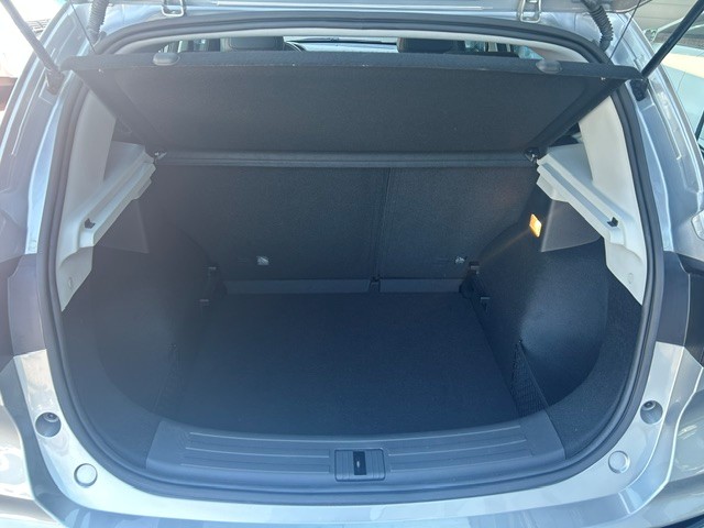MG ZS EV 70kWh Luxury-image-11