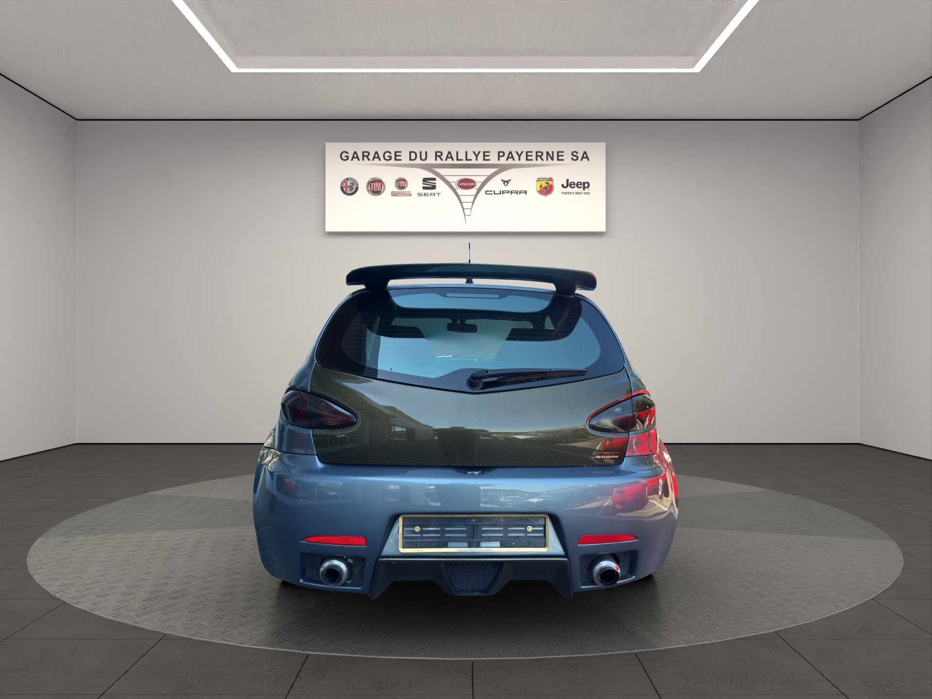 ALFA ROMEO 147 3.2 GTA-image-3