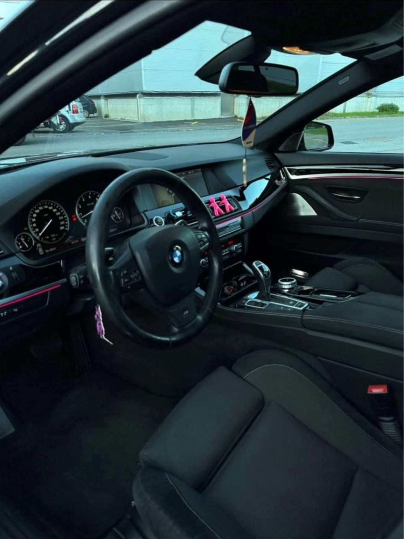 BMW 535i-image-4
