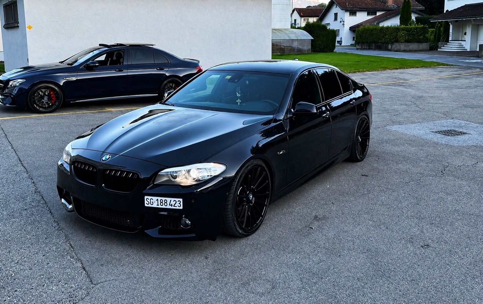 BMW 535i-image-1