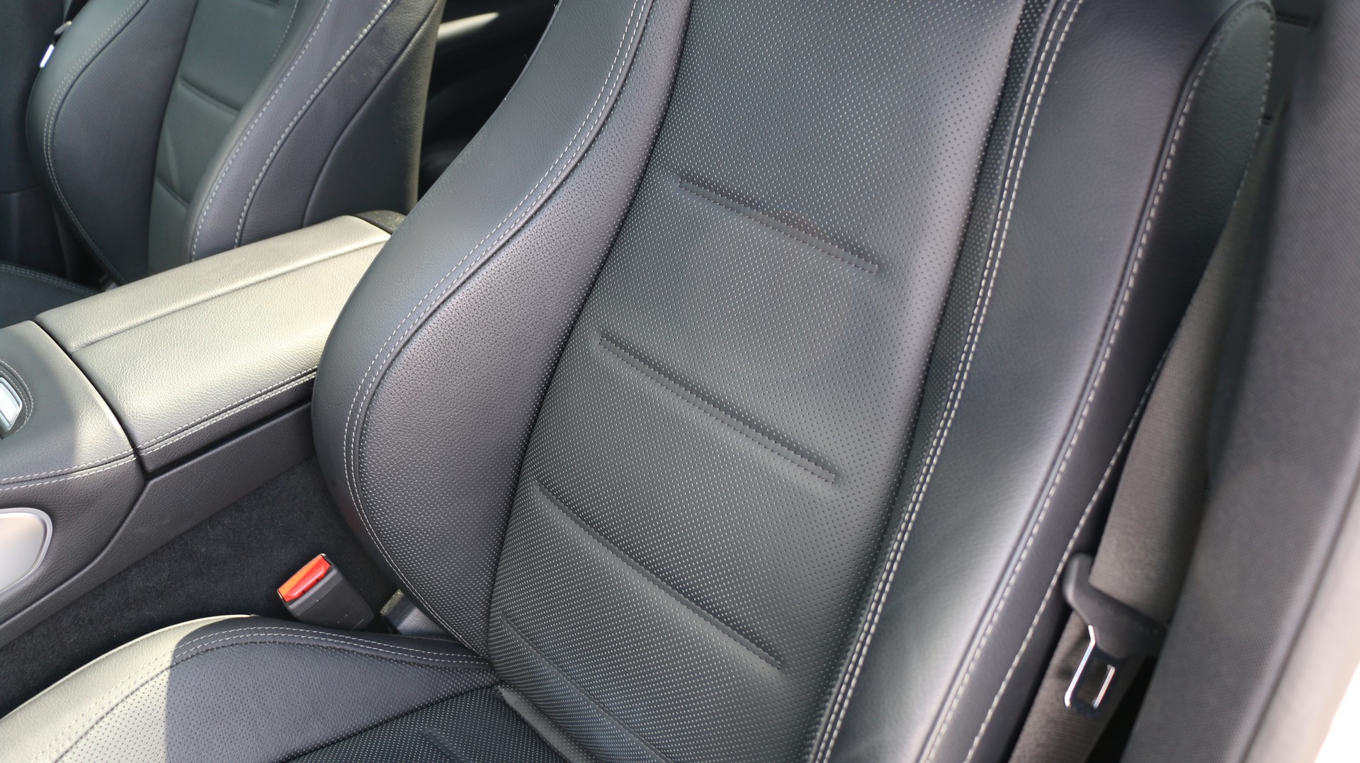 MERCEDES-BENZ GLE 400 e EQ Star 4Matic-image-7