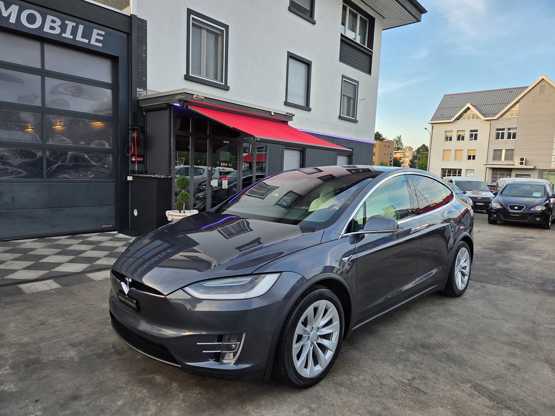 TESLA Model X 100 D-image-2