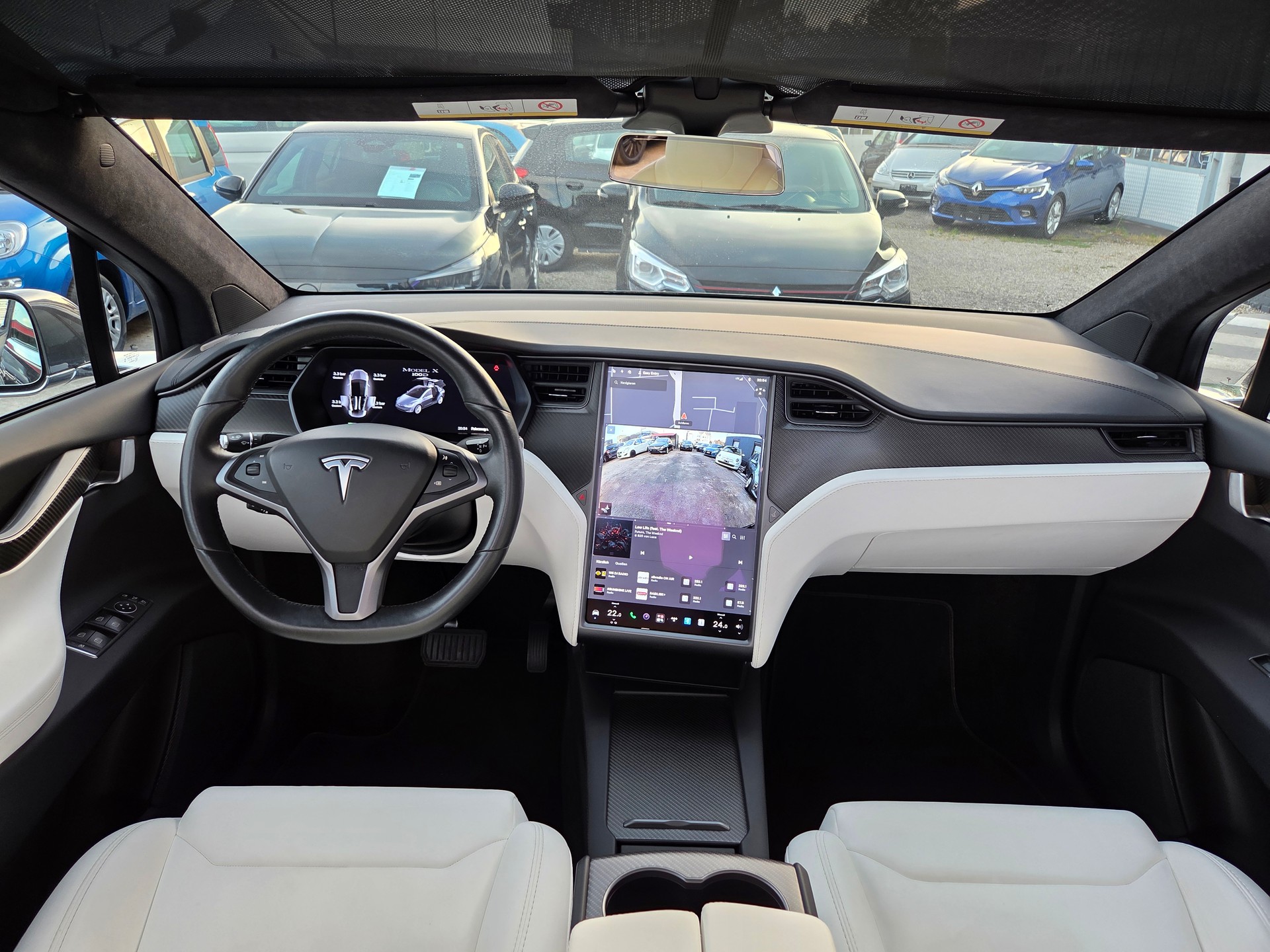 TESLA Model X 100 D-image-19