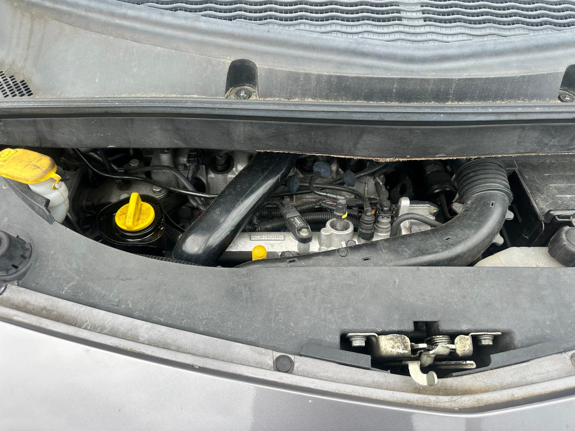 RENAULT Modus 1.2 16V T Expression-image-1
