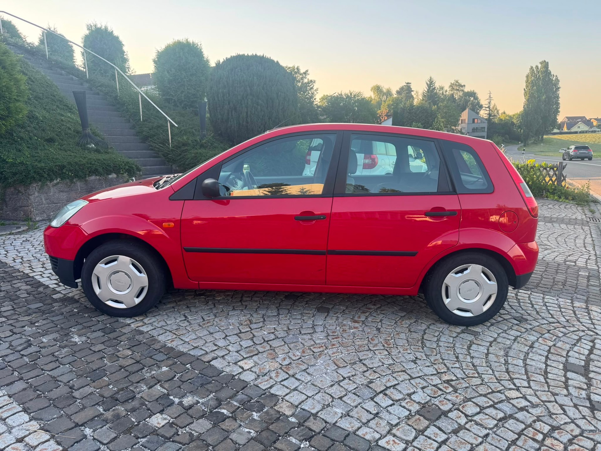 FORD Fiesta 1.3 Ambiente-image-3