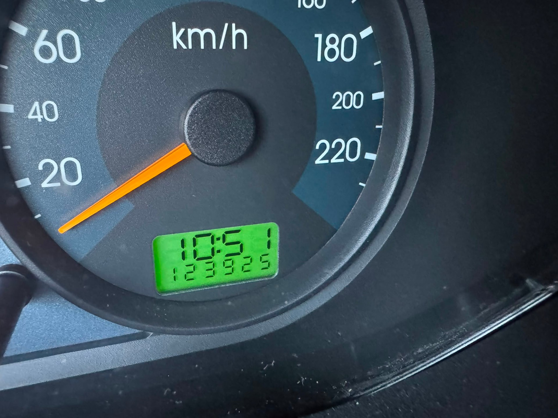 FORD Fiesta 1.3 Ambiente-image-8