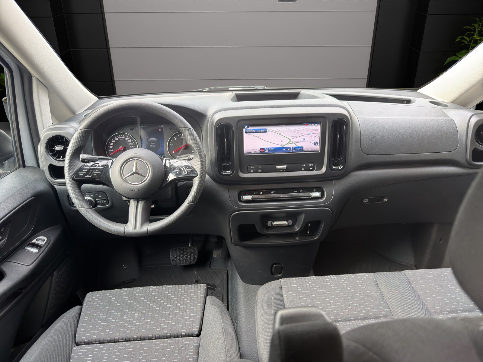MERCEDES-BENZ Vito 114 CDI Kompakt Pro 9G-Tronic-image-9