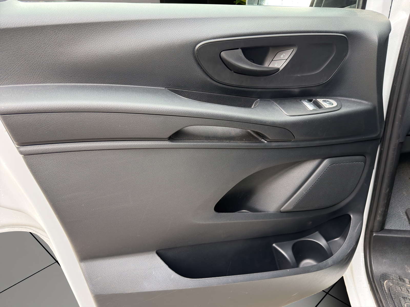 MERCEDES-BENZ Vito 114 CDI Kompakt Pro 9G-Tronic-image-13