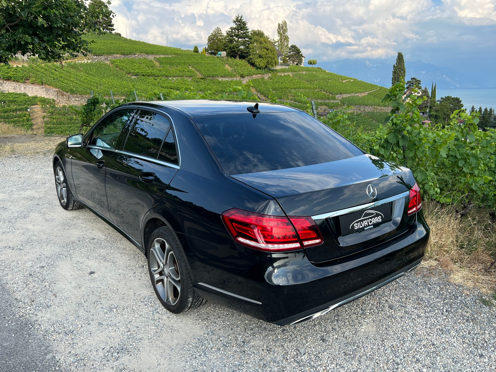 MERCEDES-BENZ E 220 CDI Avantgarde 7G-Tronic-image-3