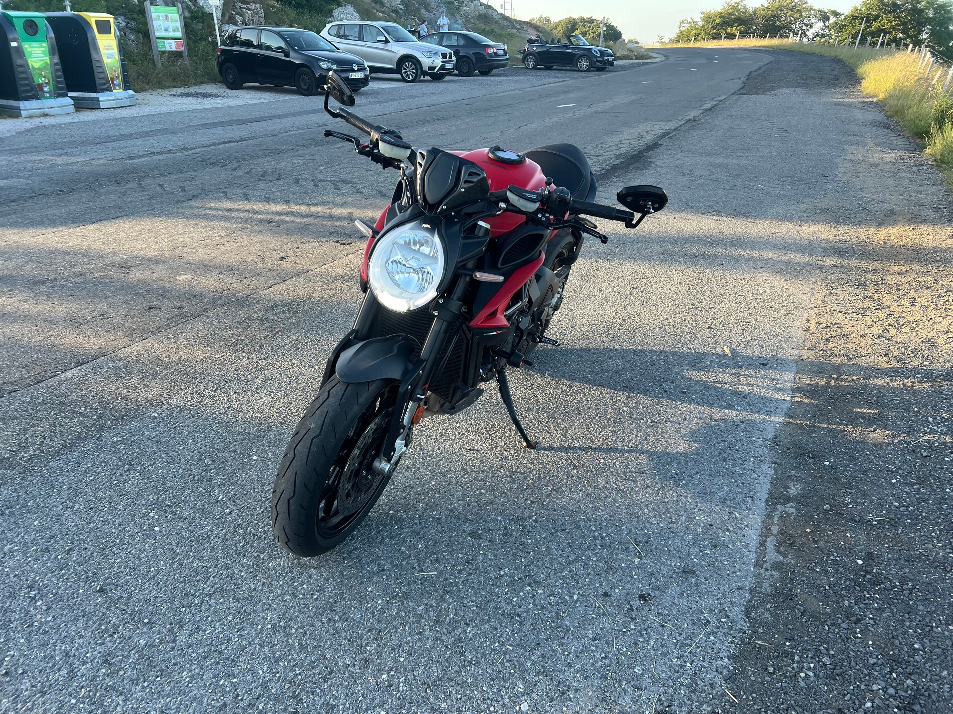 MV AGUSTA Dragster 800 Rosso-image-3