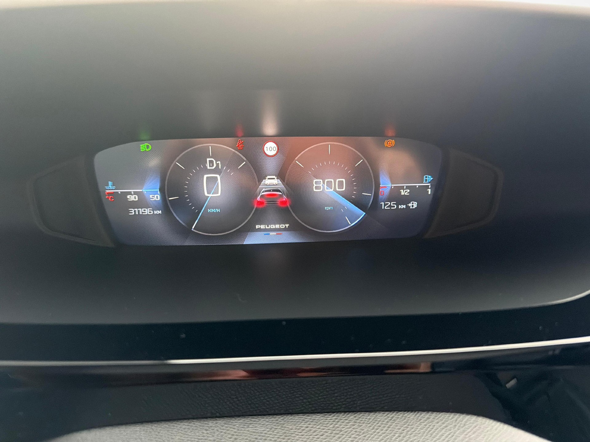 PEUGEOT 308 1.2 PureTech Allure-image-12