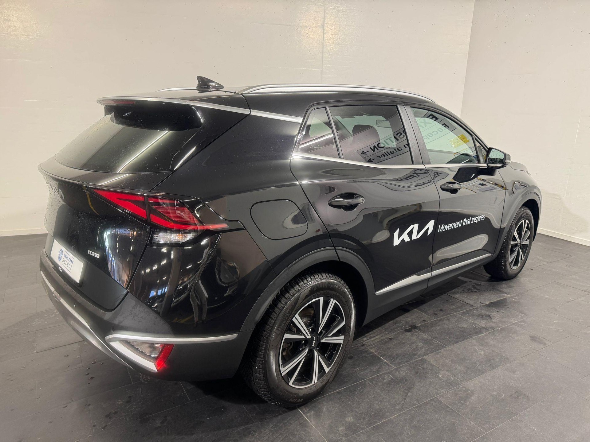 KIA Sportage 1.6 T-GDi PHEV Power Edition 4 x roues hiver alu complètes offert-image-1