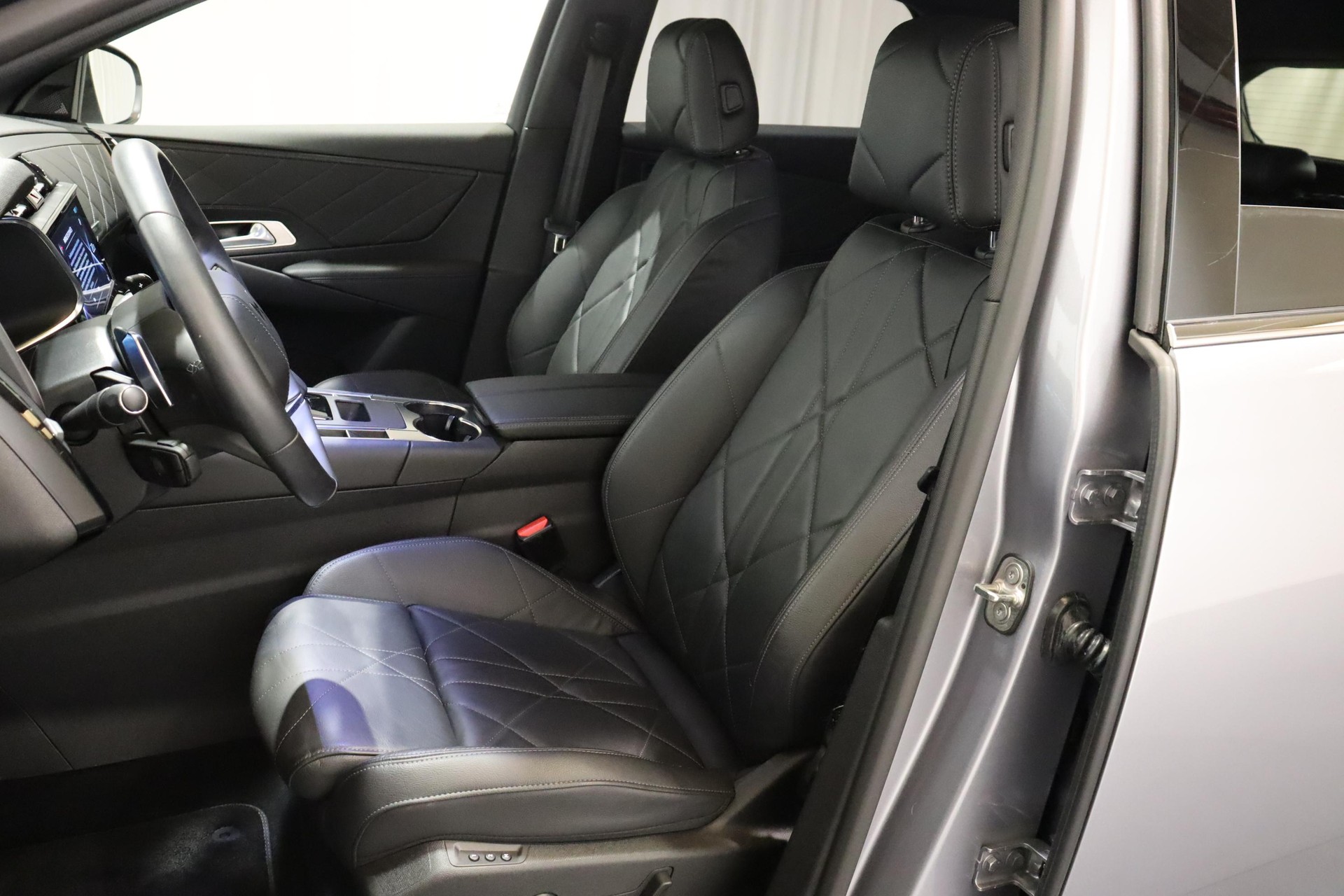 DS AUTOMOBILES 7 Crossback 1.6 E-Tense Be Chic 4x4-image-4