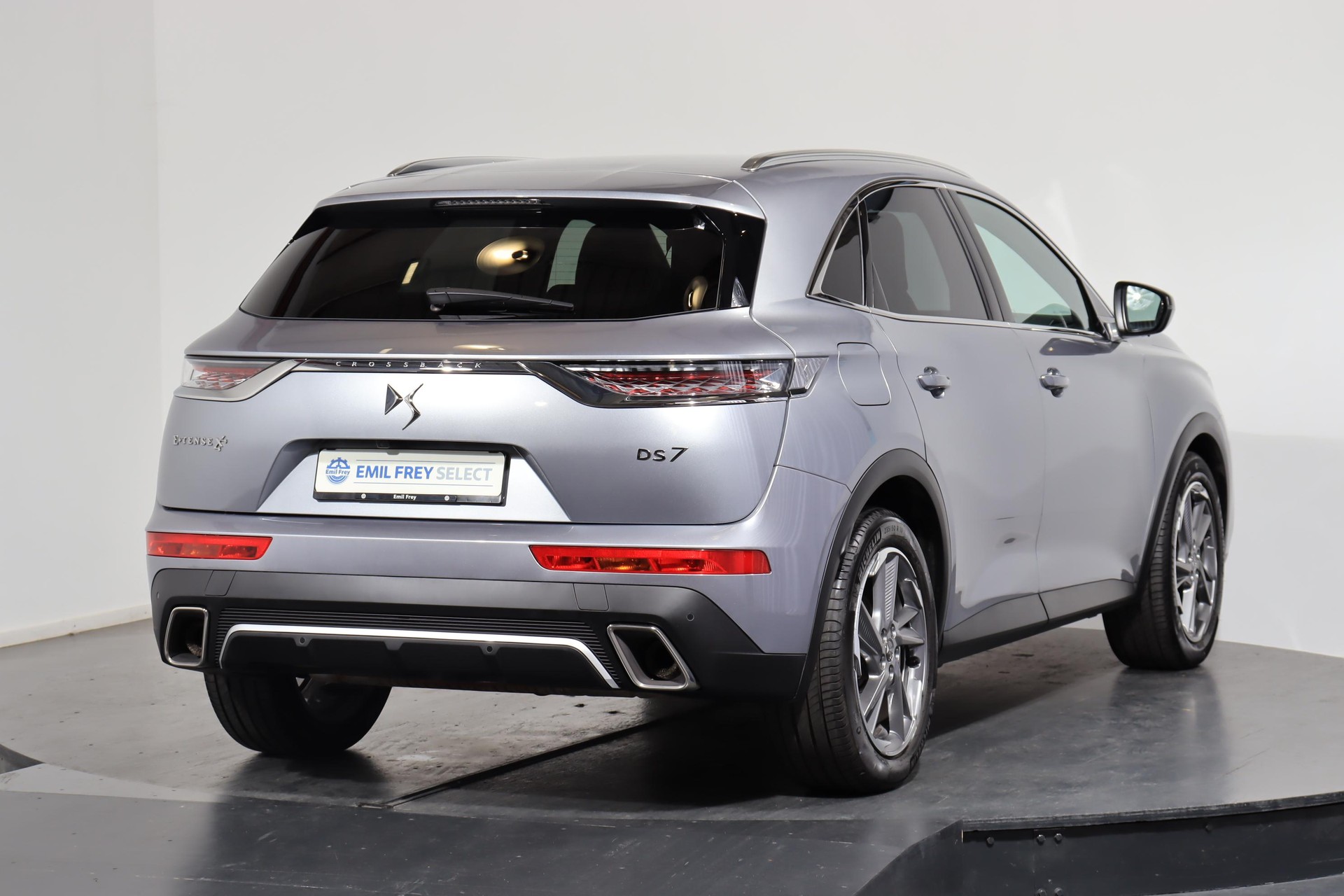 DS AUTOMOBILES 7 Crossback 1.6 E-Tense Be Chic 4x4-showroom-element-2