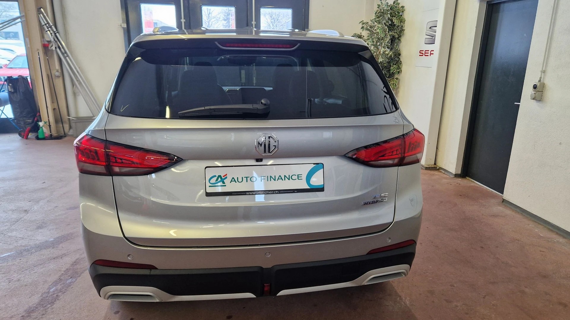 MG 3 1.5 Hybrid Luxury Aut.-image-3