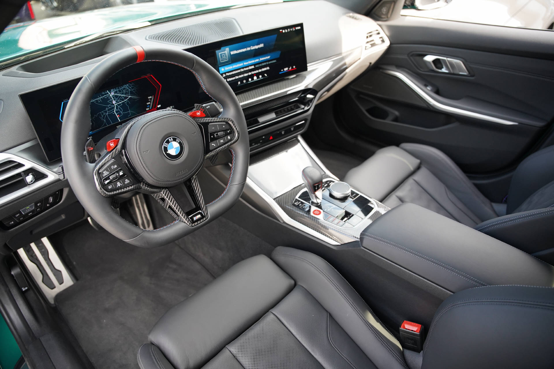 BMW M3 Competition M xDrive LCI-image-6