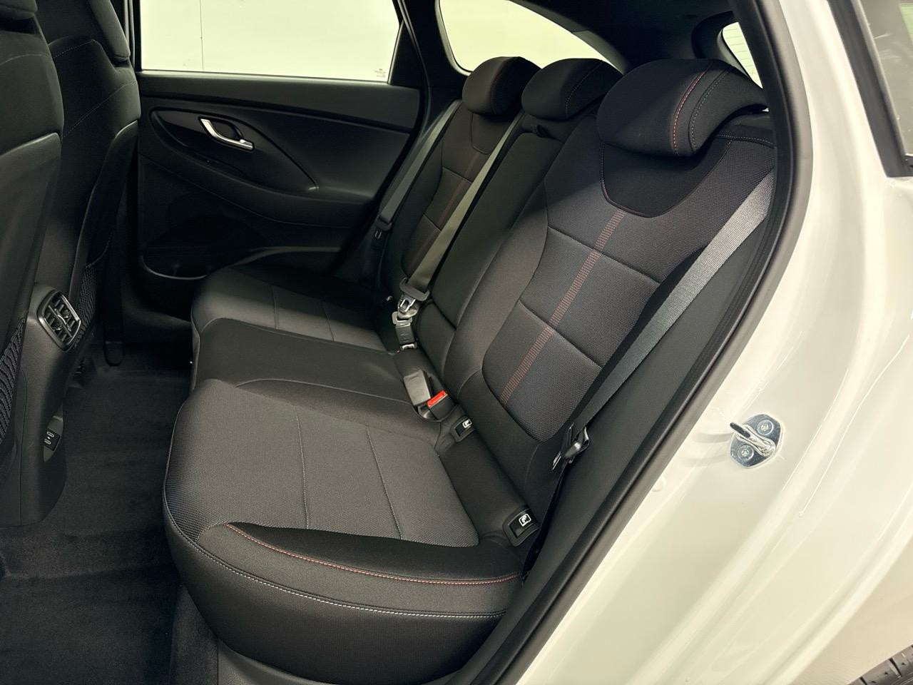 HYUNDAI i30 Wagon 1.5 T-GDi N Line 48V MH DCT-image-10