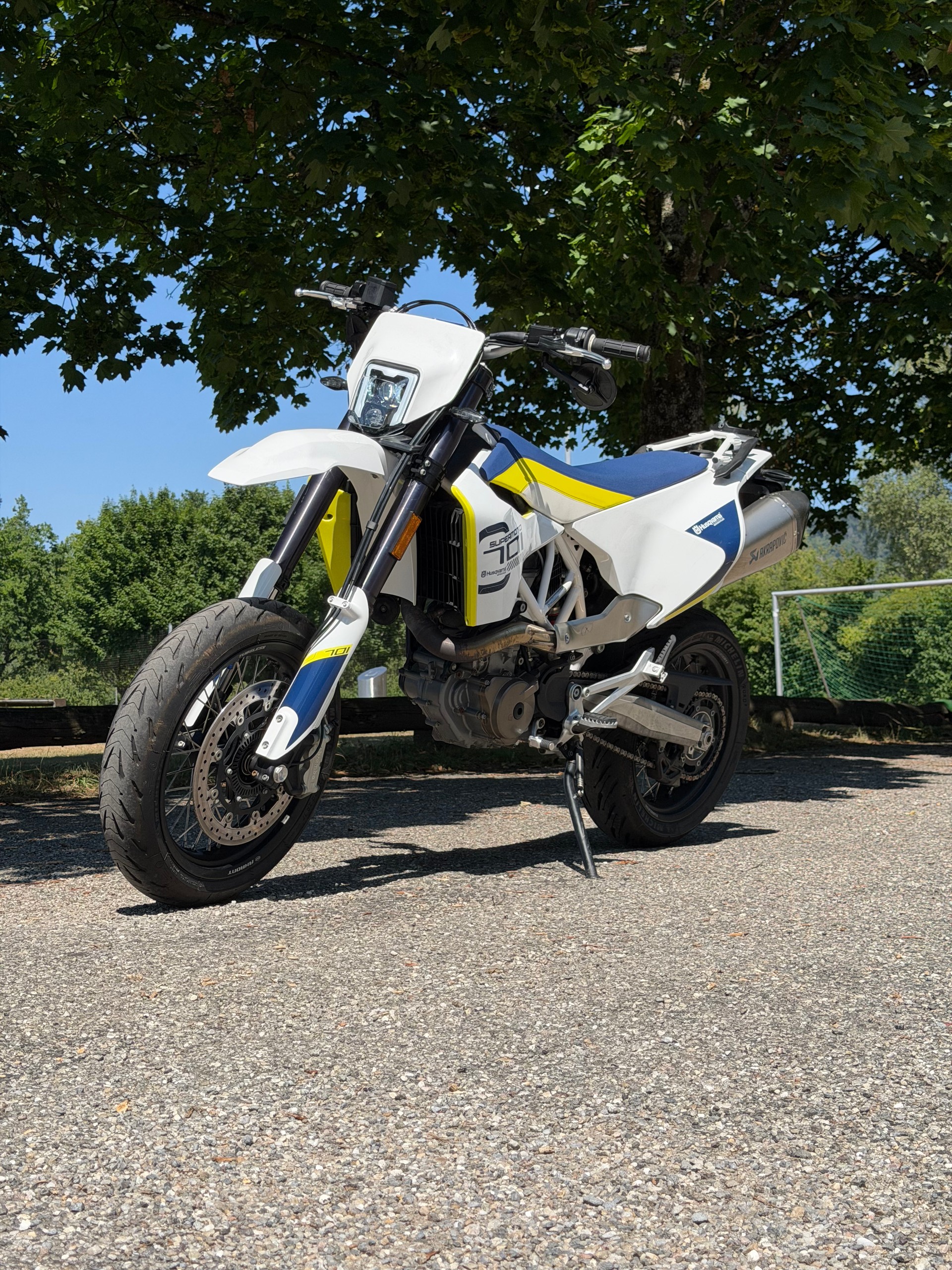 HUSQVARNA 701 Supermoto (35kW)-image-1
