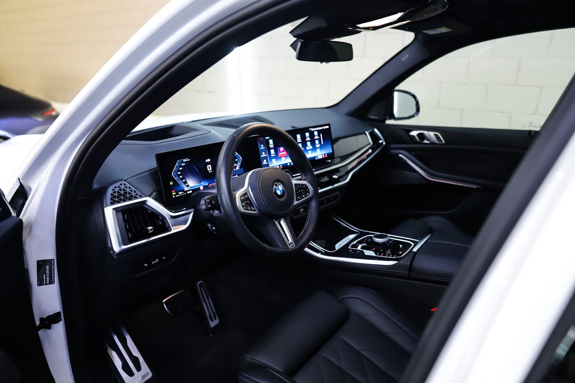 BMW X5 xDrive 48V M60i M Sport Pro Steptronic-image-11