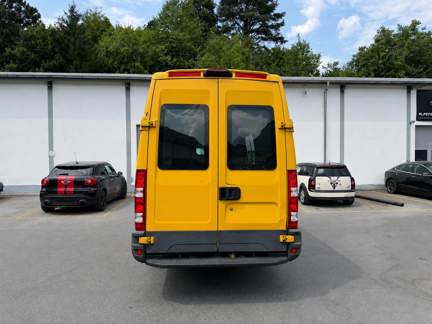 IVECO 35 S 14 V GKCA43A3B1-image-2