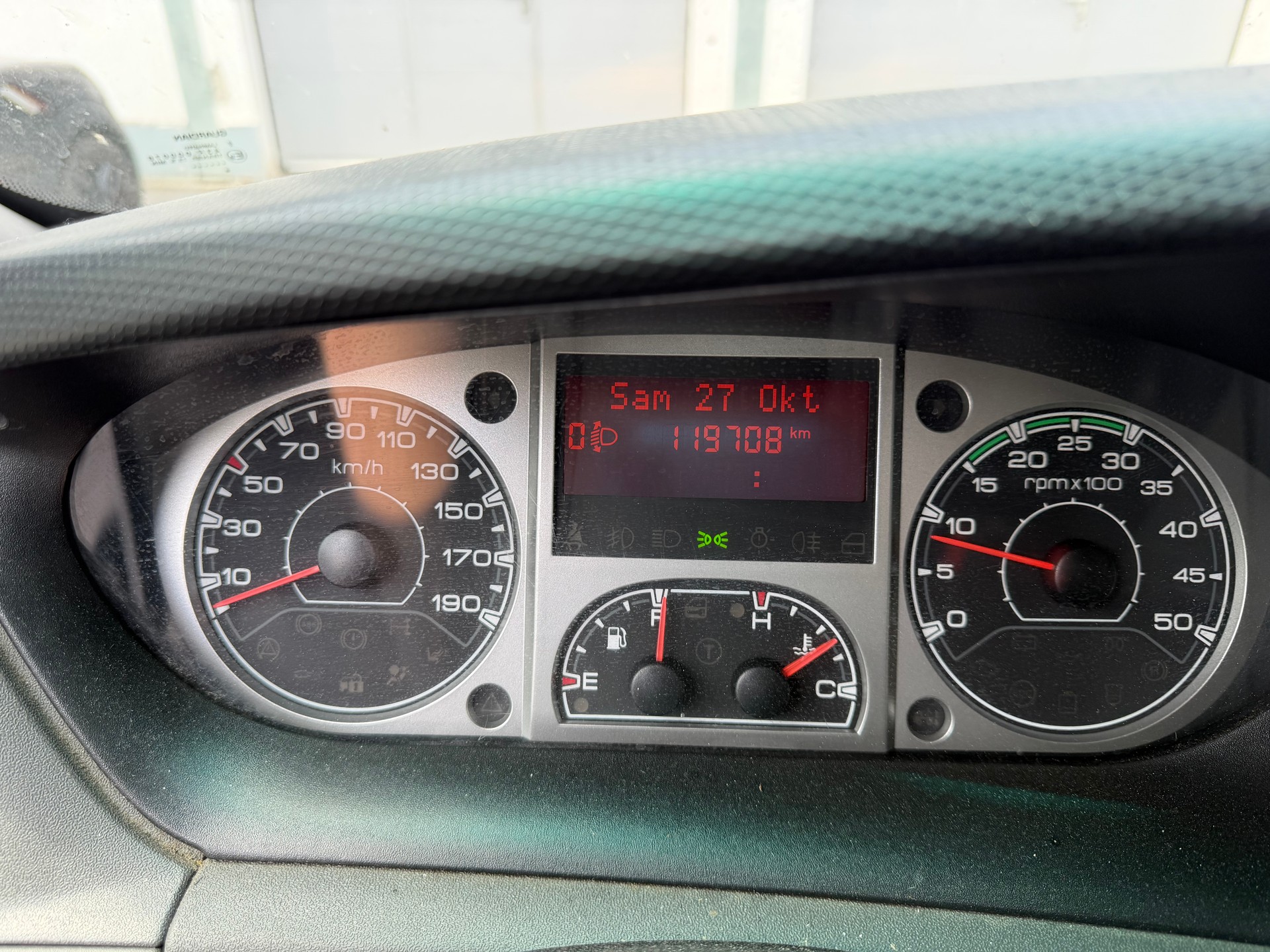 IVECO 35 S 14 V GKCA43A3B1-image-5