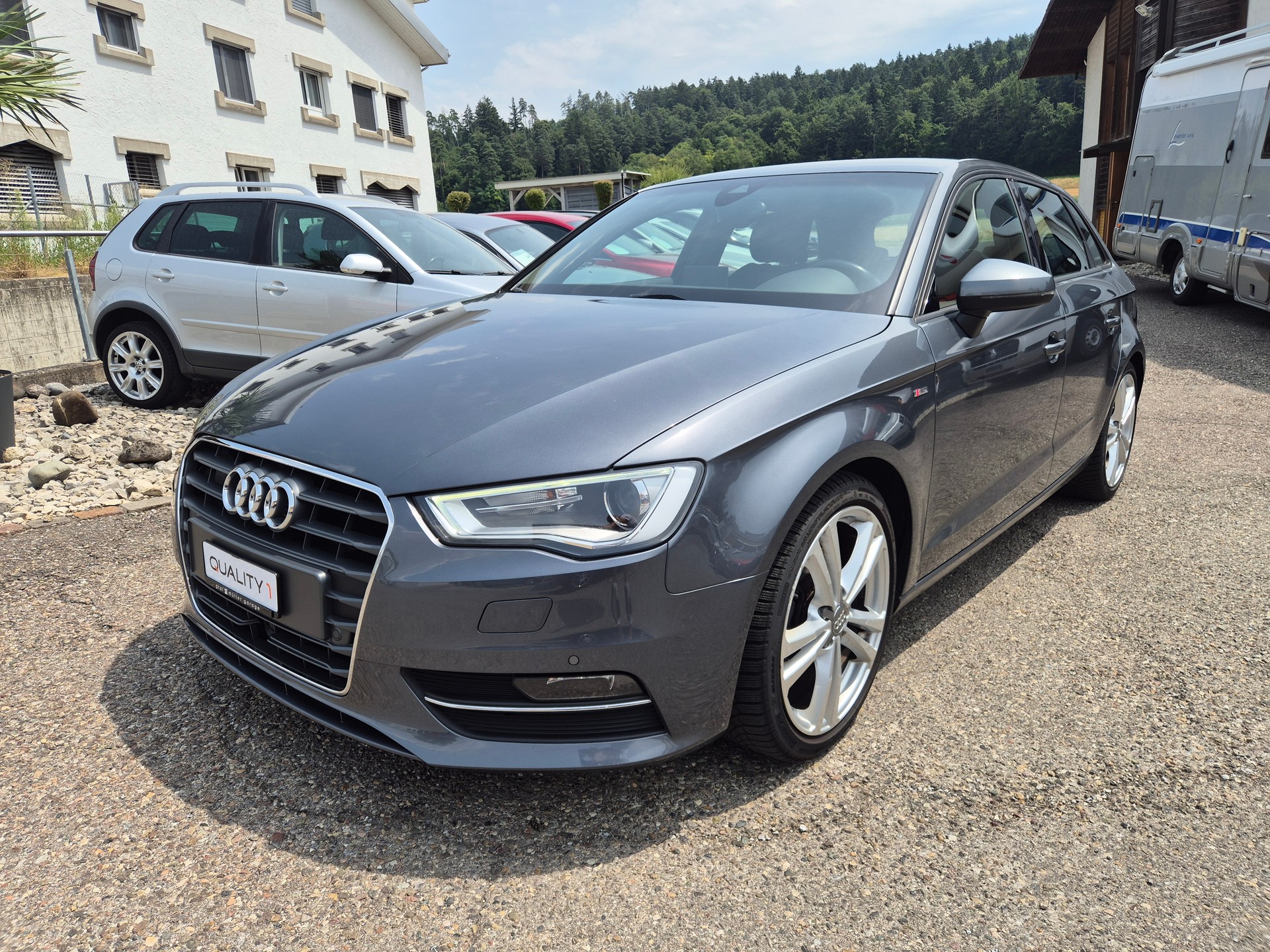 AUDI A3 Sportback 1.4 TFSI Ambition S-tronic-image-3