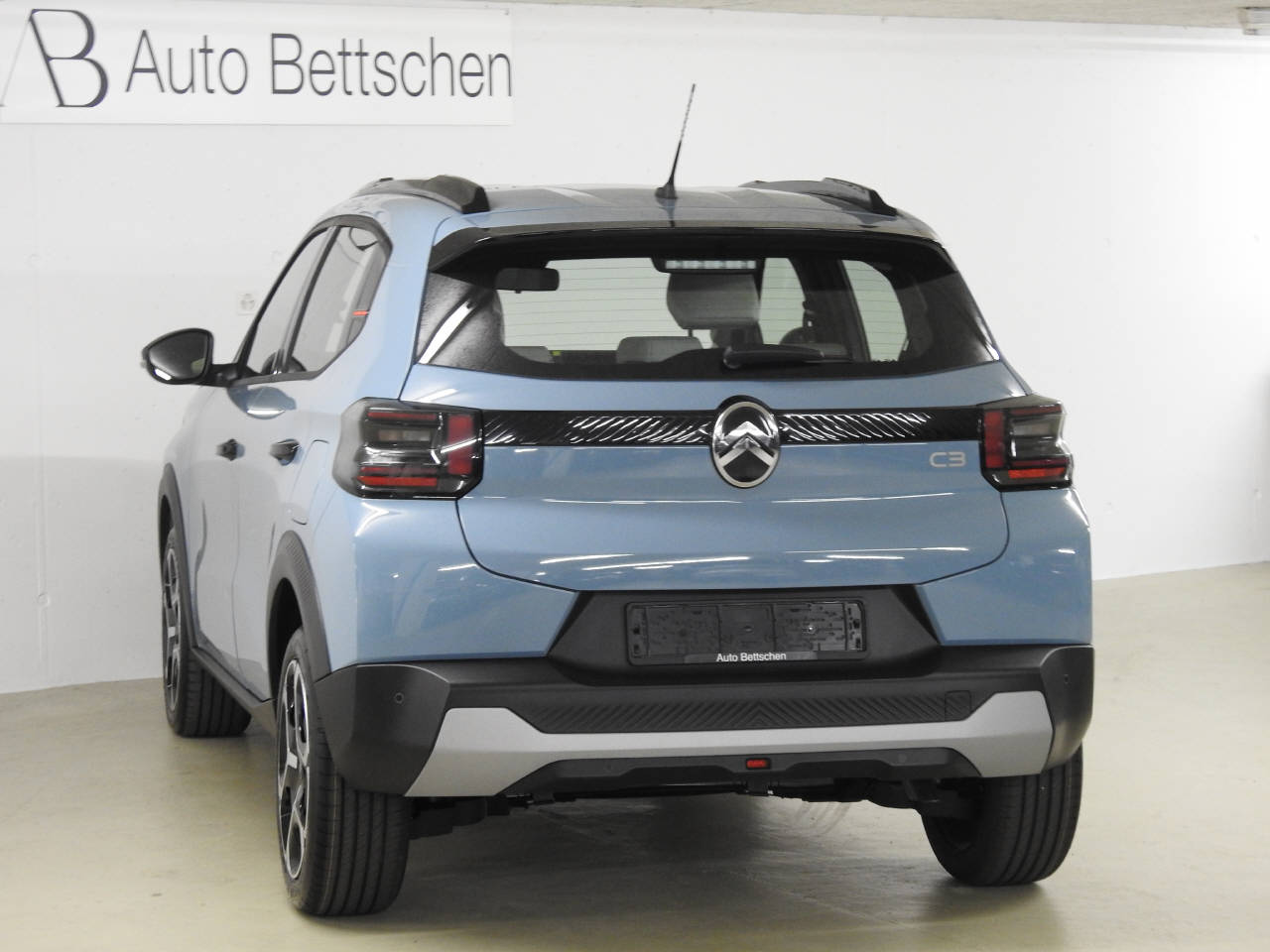 CITROEN C3 1.2 Hybrid Plus-image-6
