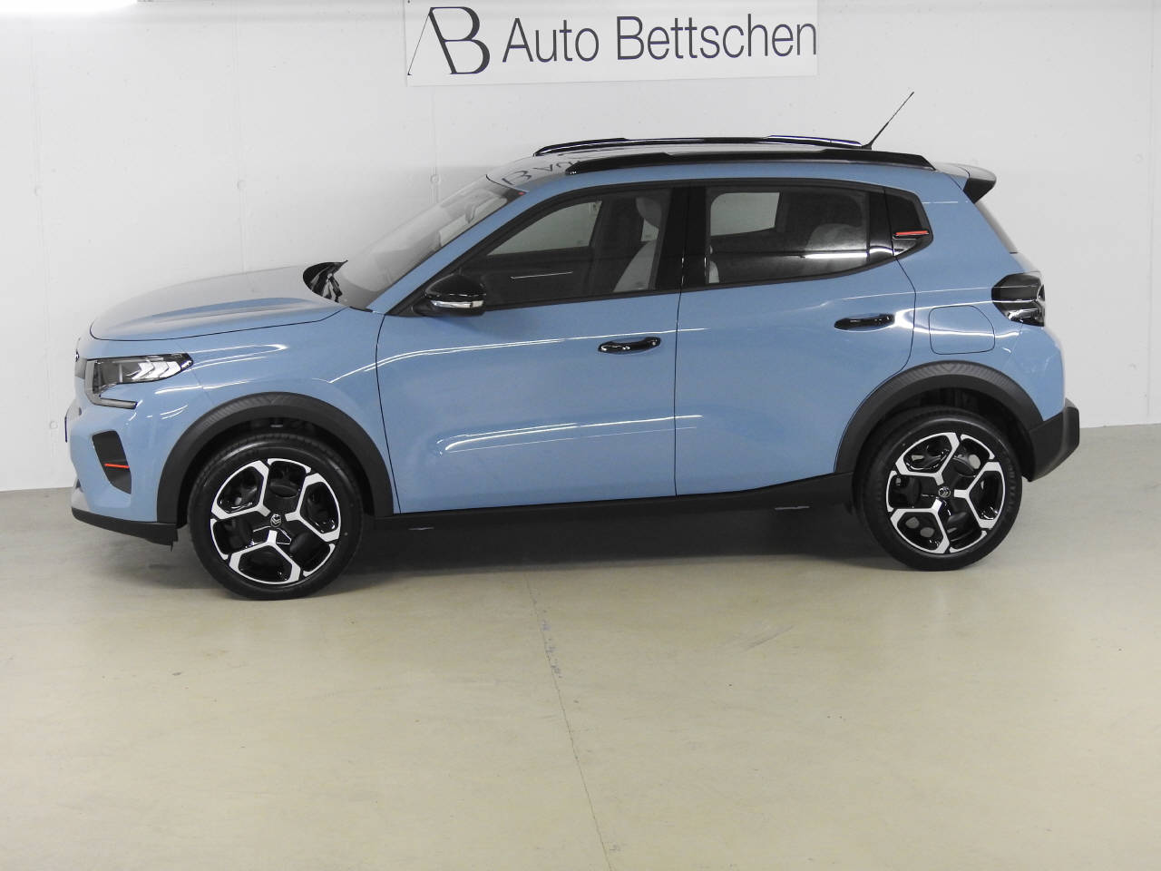 CITROEN C3 1.2 Hybrid Plus-image-11