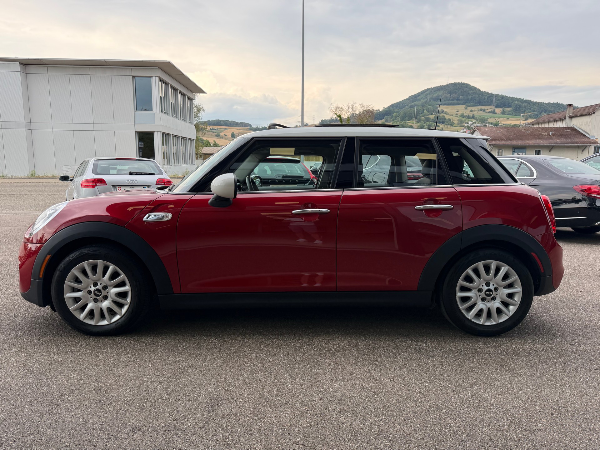 MINI Mini F55 2.0i Cooper S-image-6