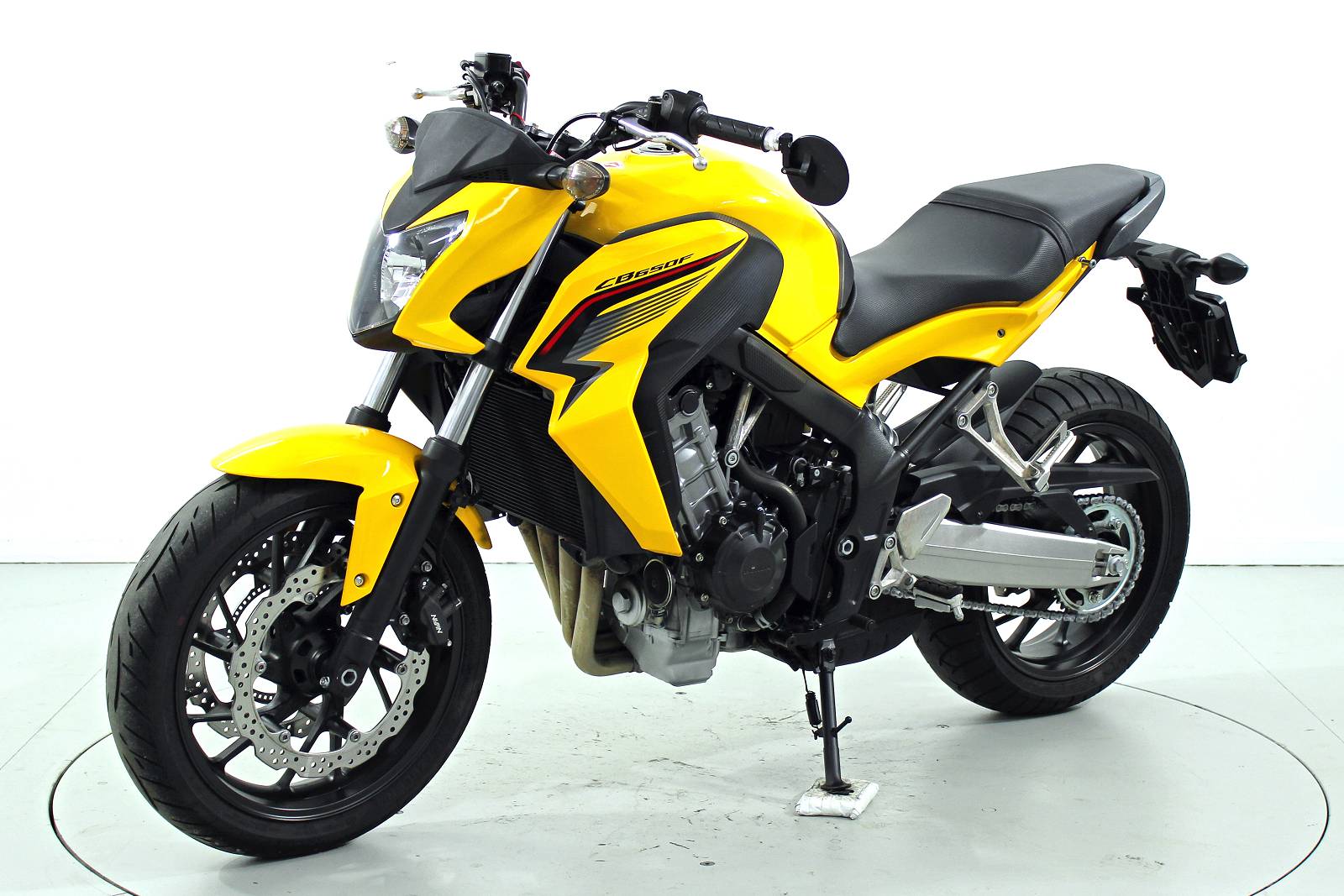 HONDA CB 650 F ABS-showroom-element-2