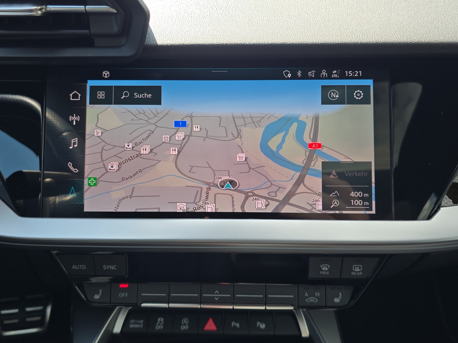AUDI RS3 Sportback 2.5 TSI quattro S-tronic-image-12